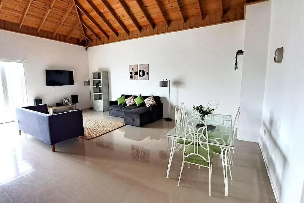 Montego Bay Hillside Retreat 아파트 0*, 몬테고 베이 자메이카